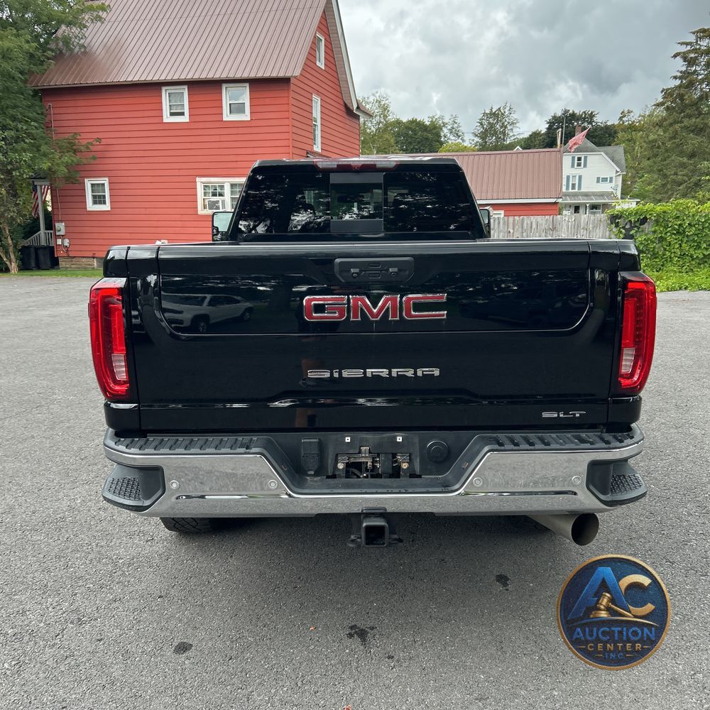 2023 GMC Sierra 2500HD SLT