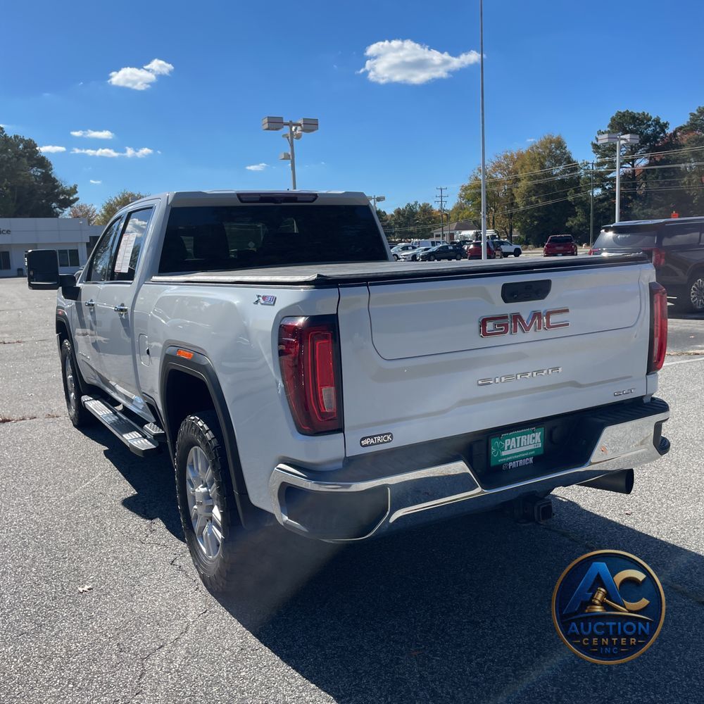 2022 GMC Sierra 2500HD SLT