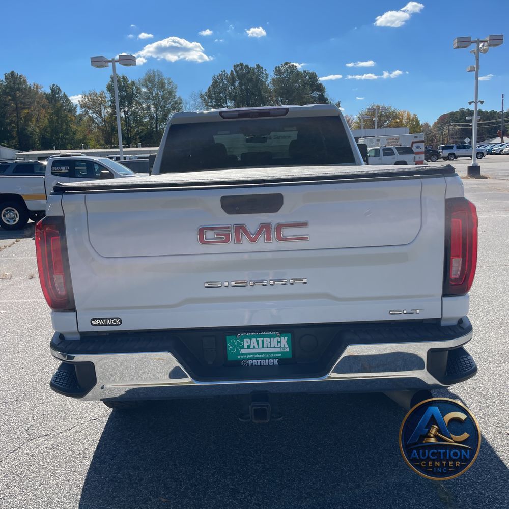 2022 GMC Sierra 2500HD SLT