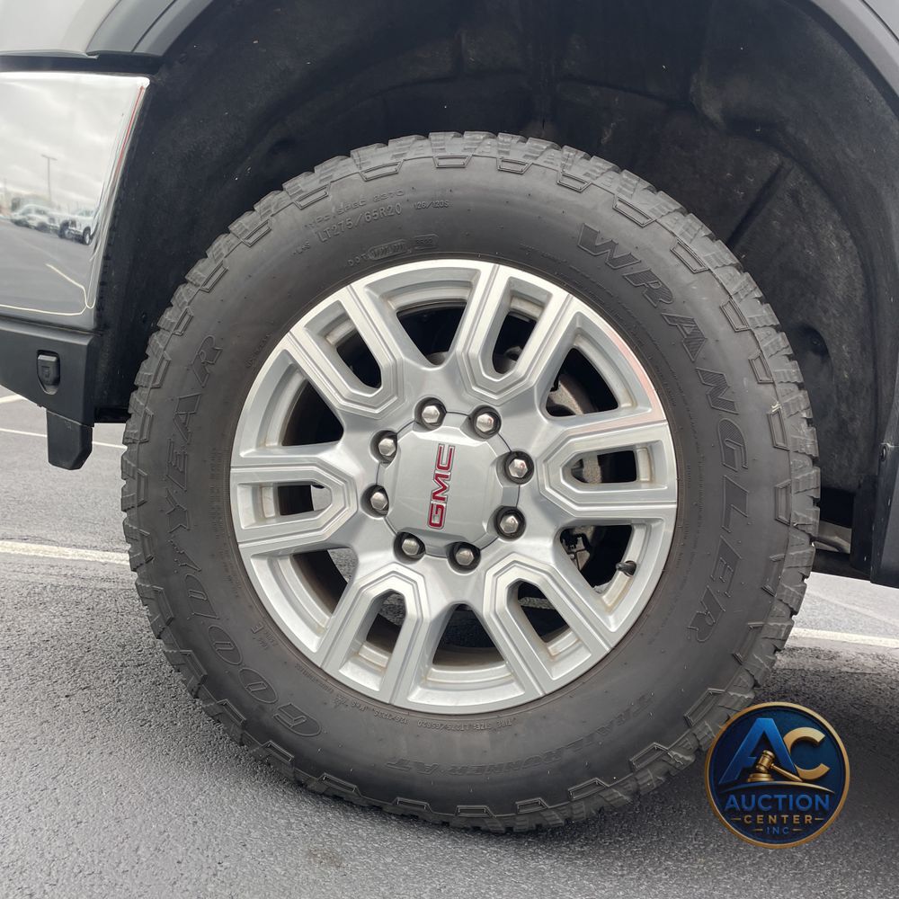 2023 GMC Sierra 2500HD SLT