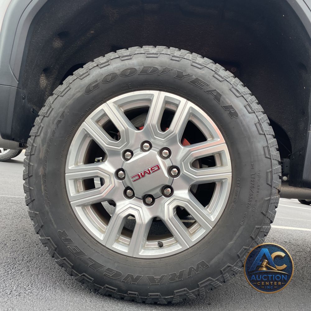 2023 GMC Sierra 2500HD SLT