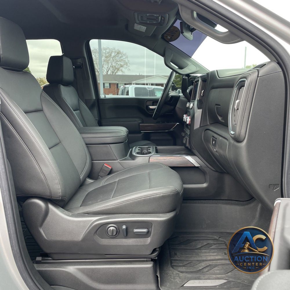 2023 GMC Sierra 2500HD SLT