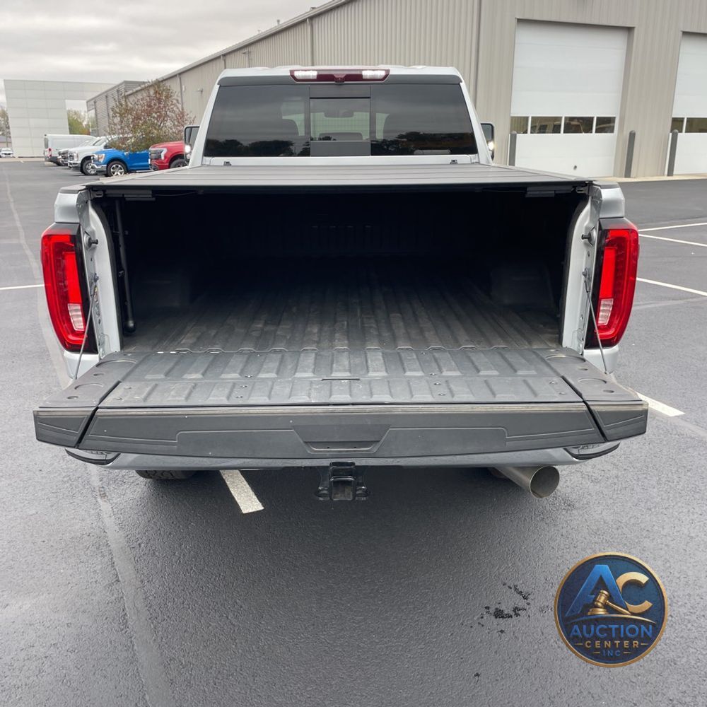 2023 GMC Sierra 2500HD SLT