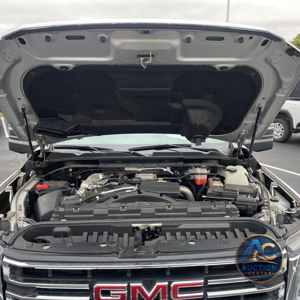 2023 GMC Sierra 2500HD SLT