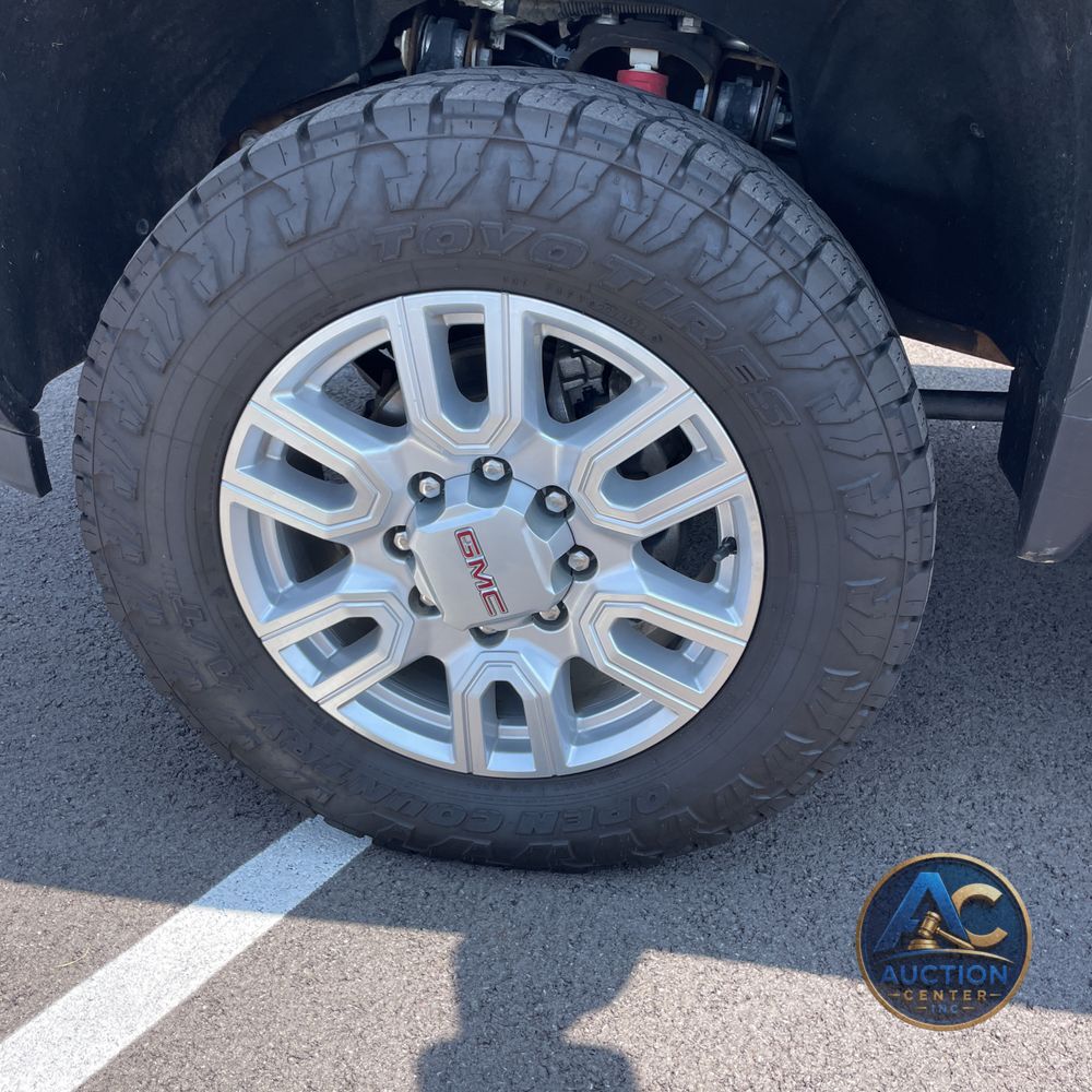 2024 GMC Sierra 2500HD SLT