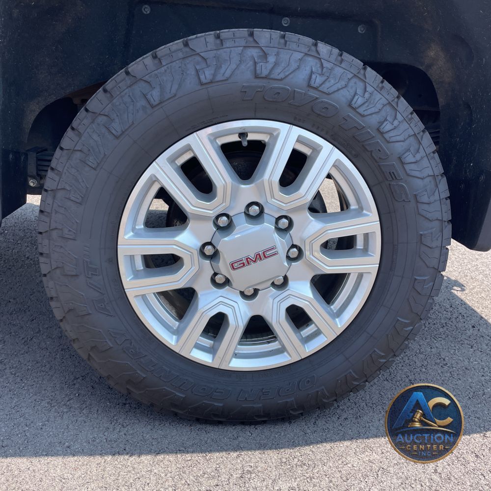 2024 GMC Sierra 2500HD SLT