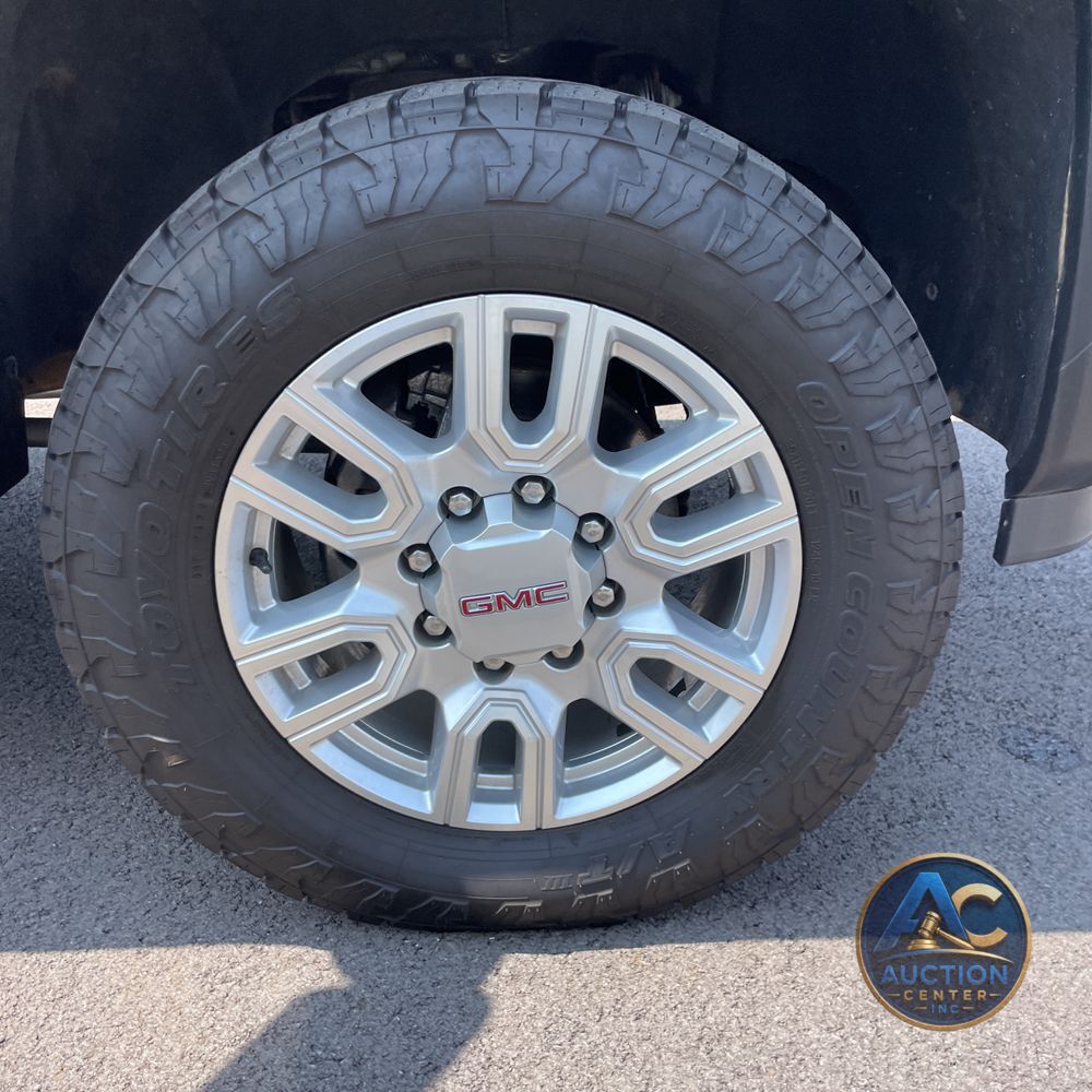 2024 GMC Sierra 2500HD SLT