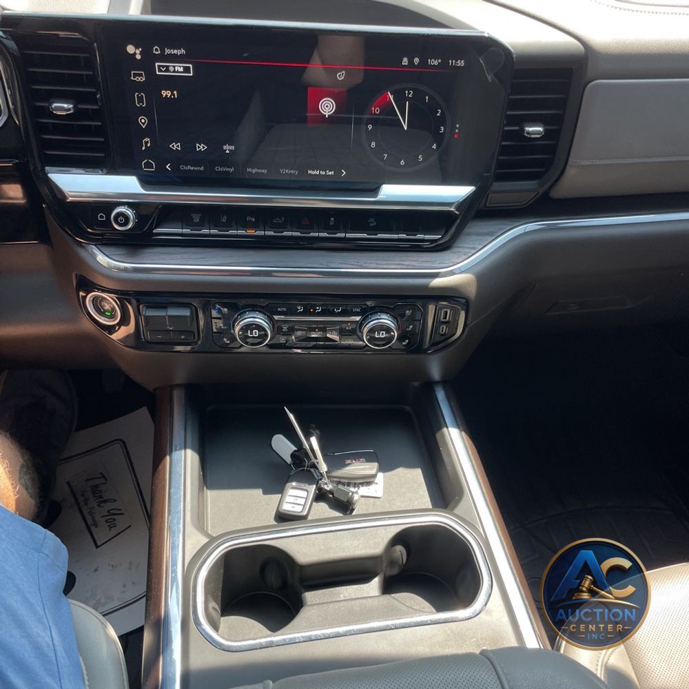 2024 GMC Sierra 2500HD SLT