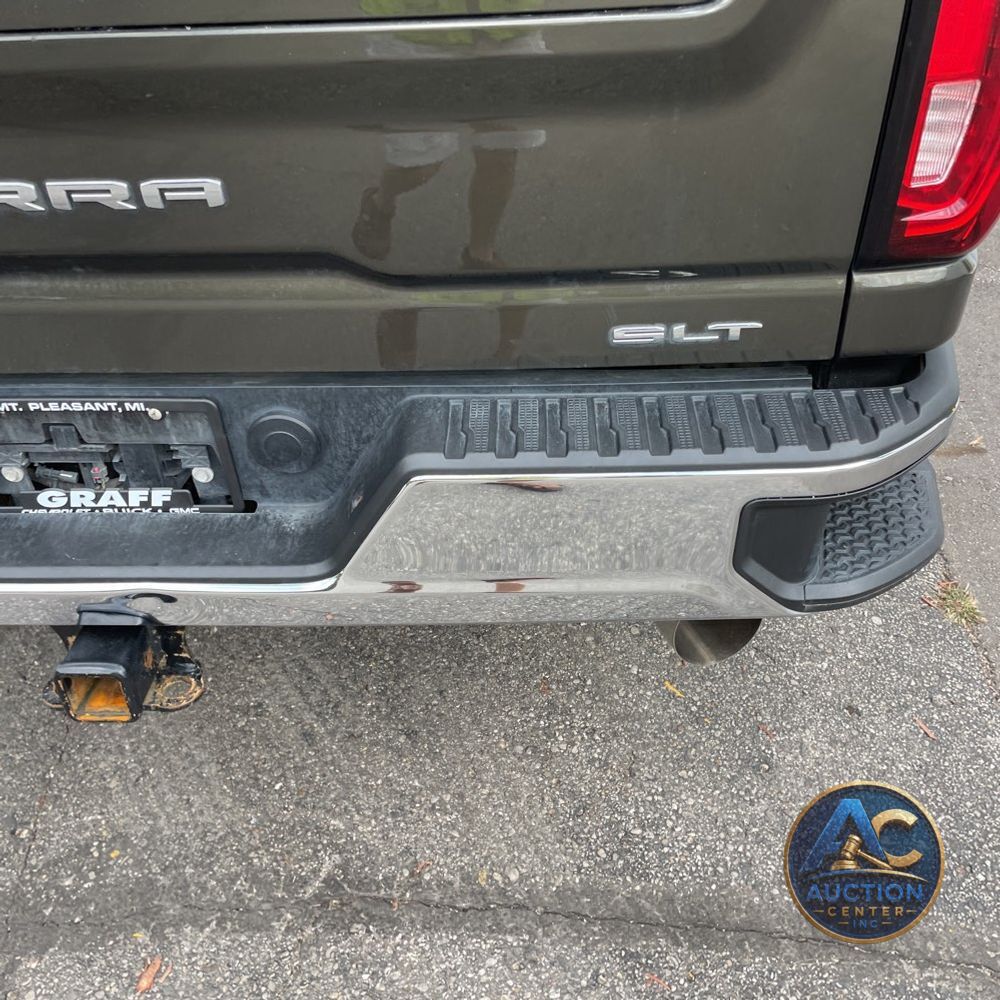 2023 GMC Sierra 2500HD SLT
