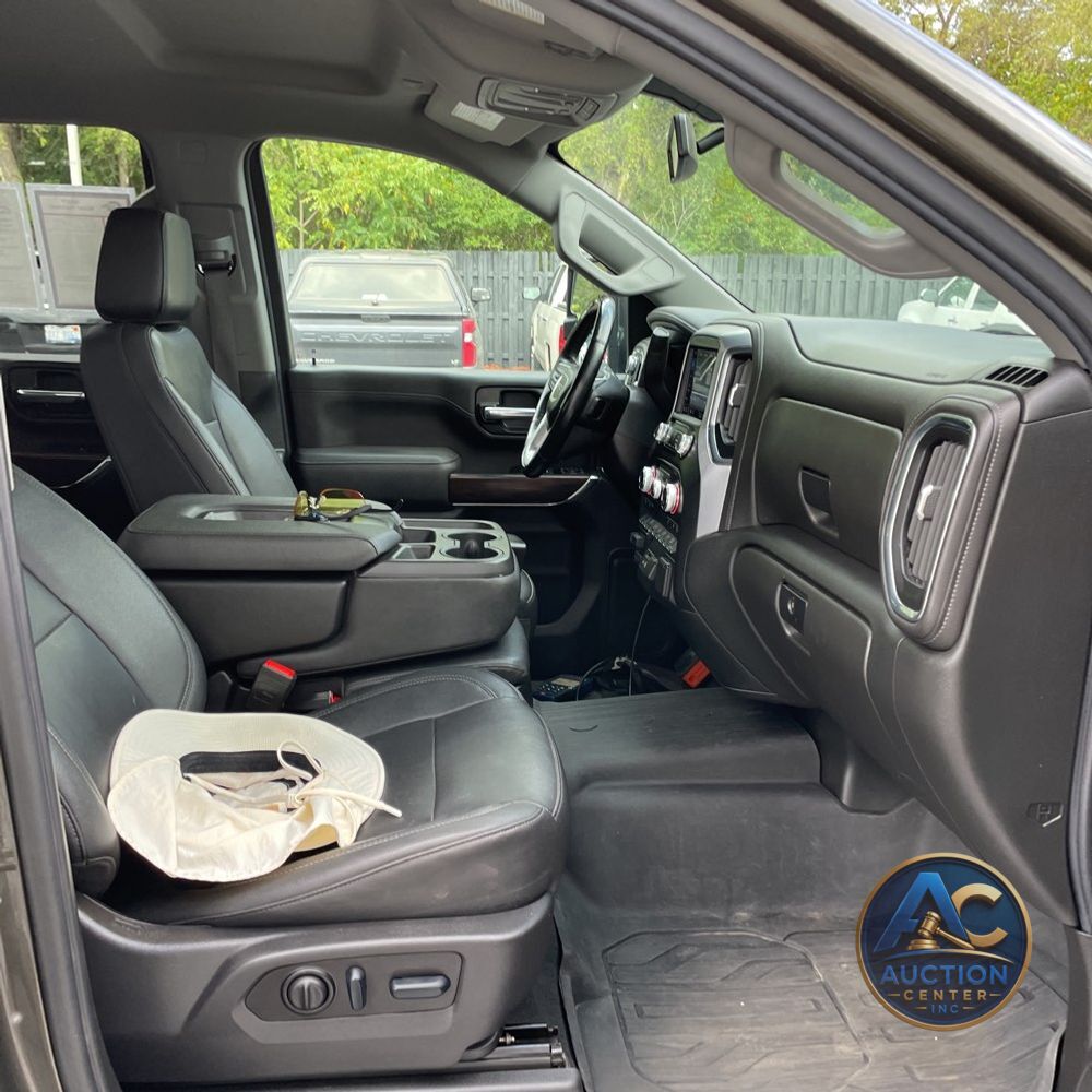 2023 GMC Sierra 2500HD SLT