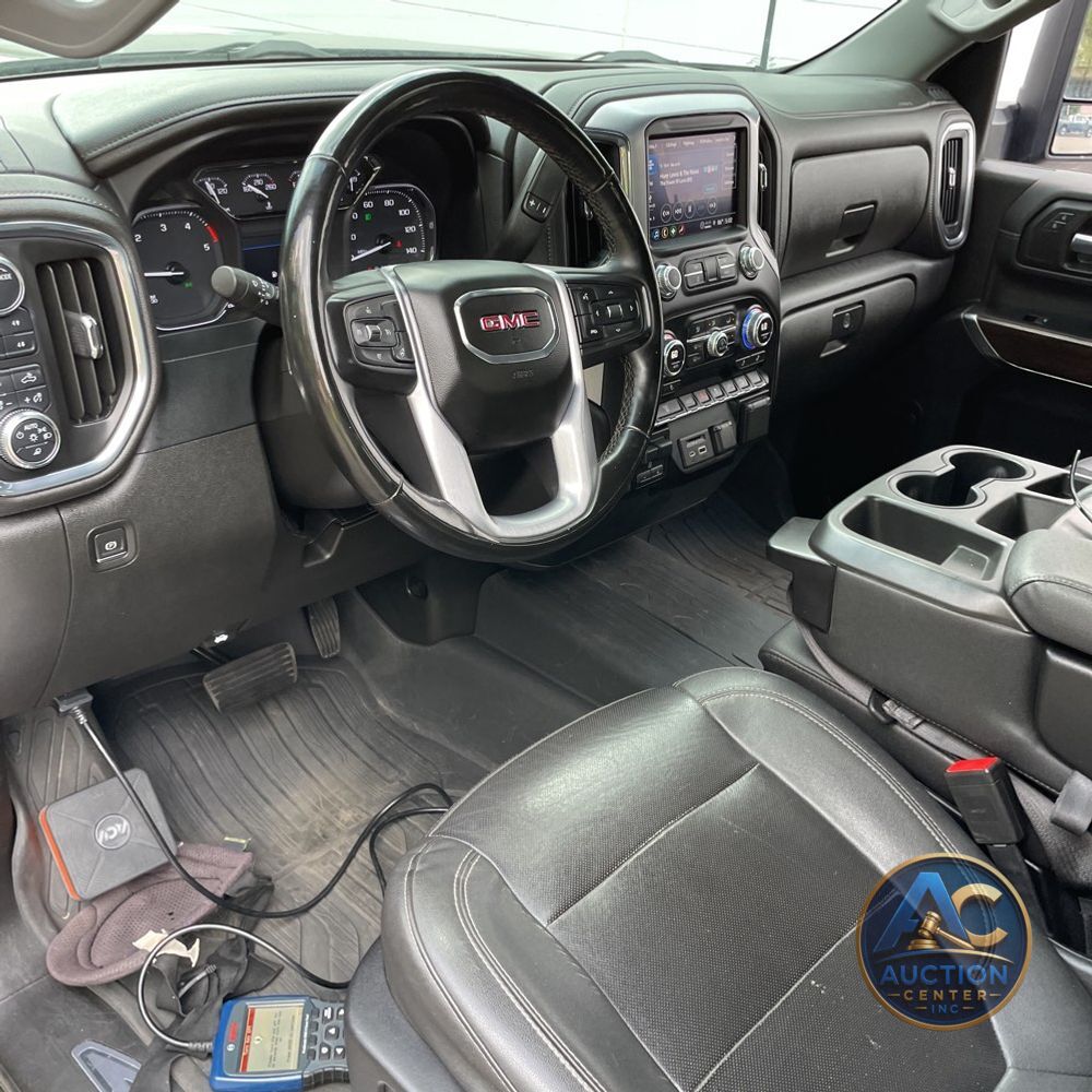 2023 GMC Sierra 2500HD SLT