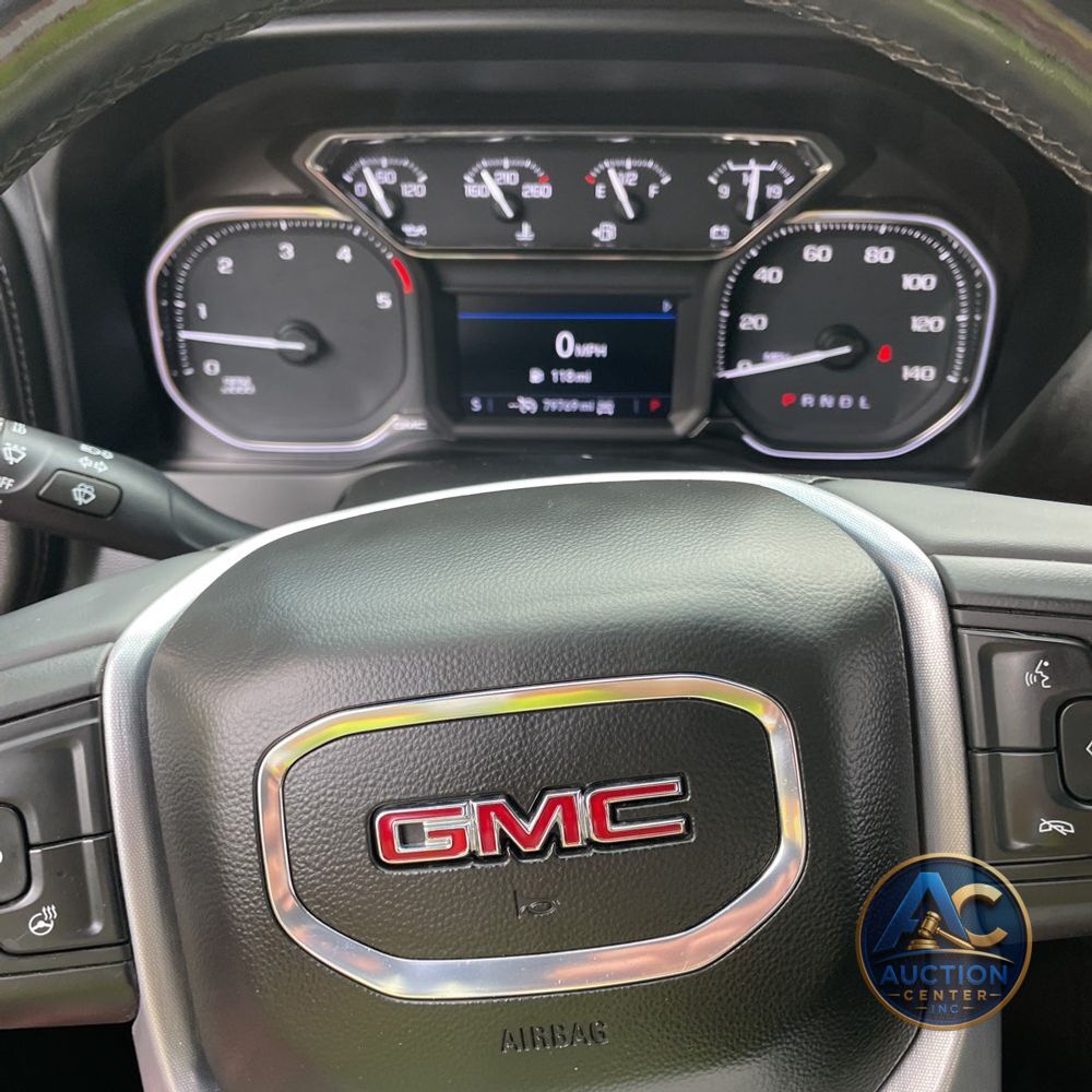 2023 GMC Sierra 2500HD SLT