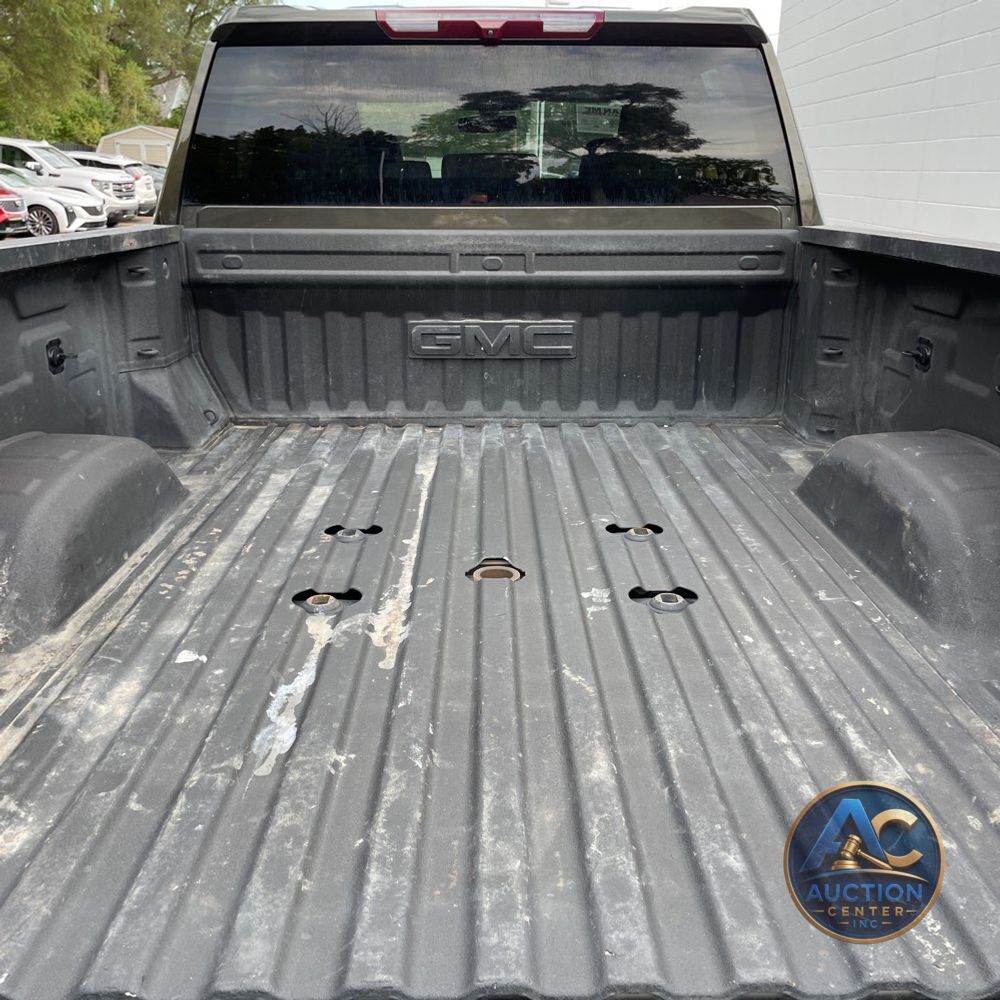 2023 GMC Sierra 2500HD SLT