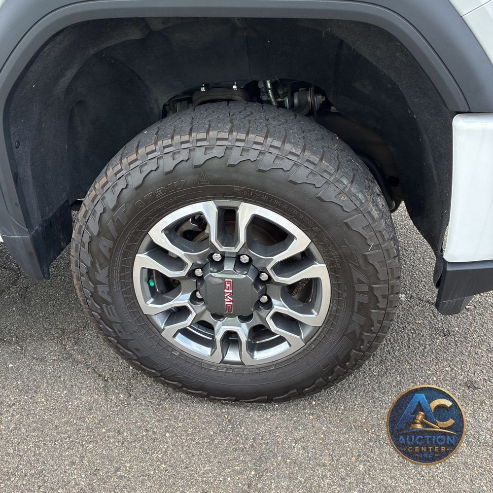 2023 GMC Sierra 2500HD AT4