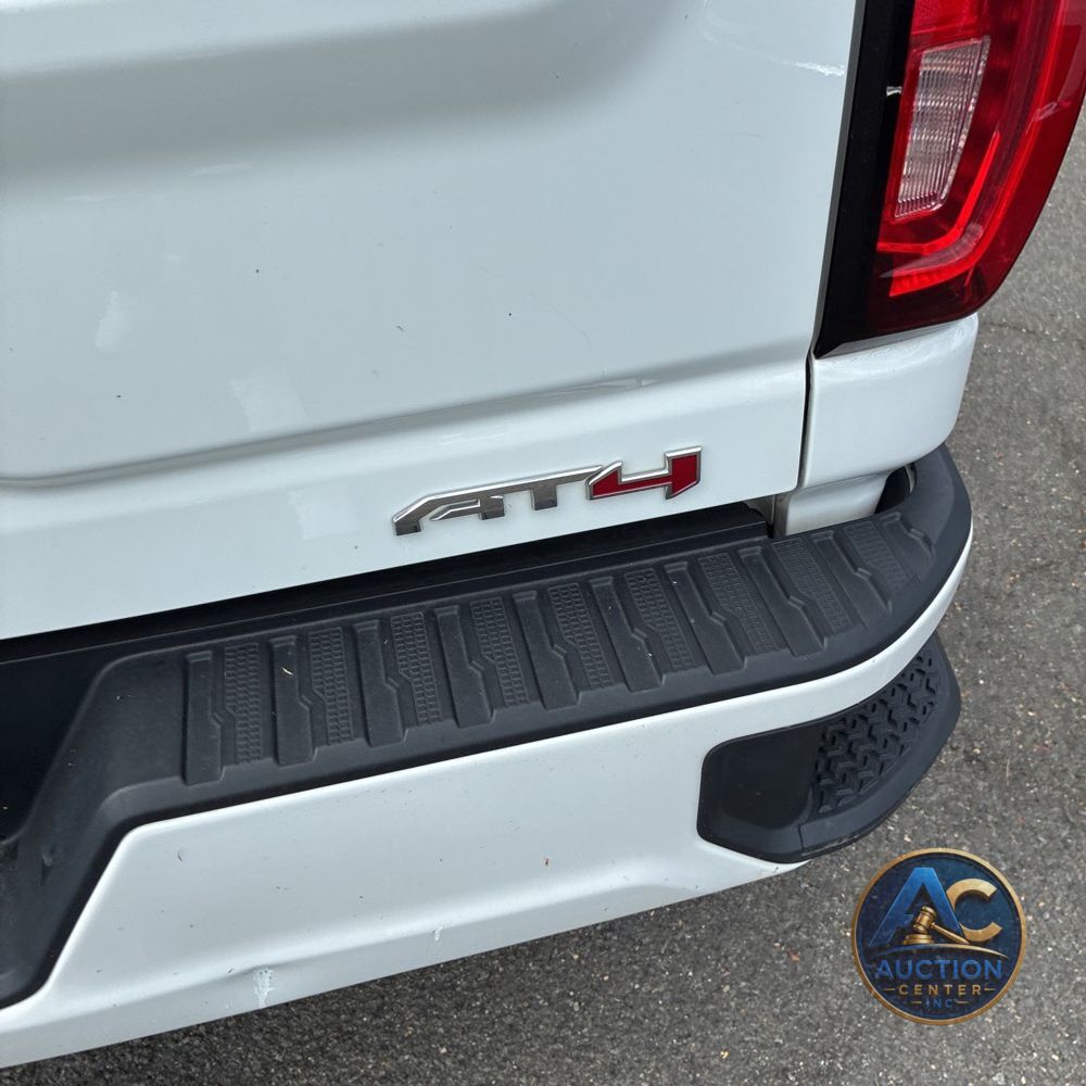 2023 GMC Sierra 2500HD AT4