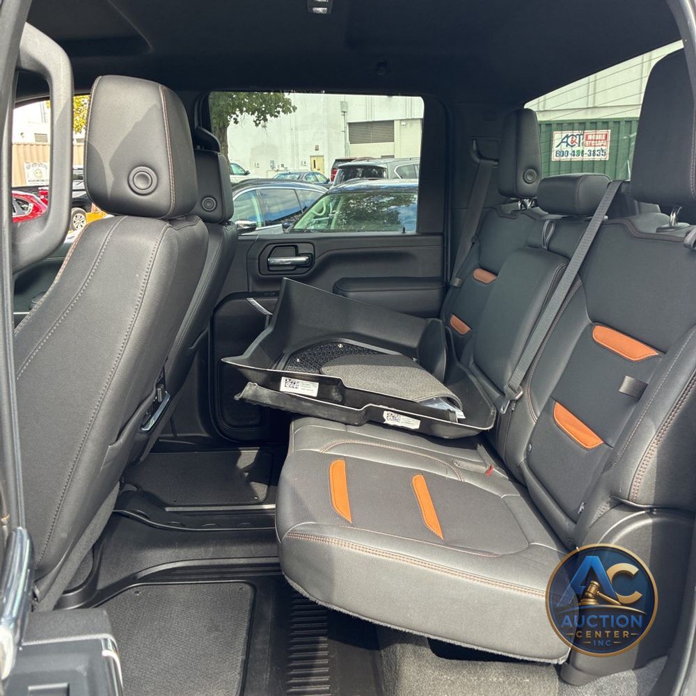 2023 GMC Sierra 2500HD AT4
