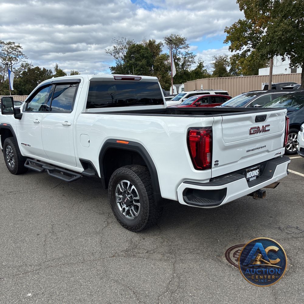 2023 GMC Sierra 2500HD AT4