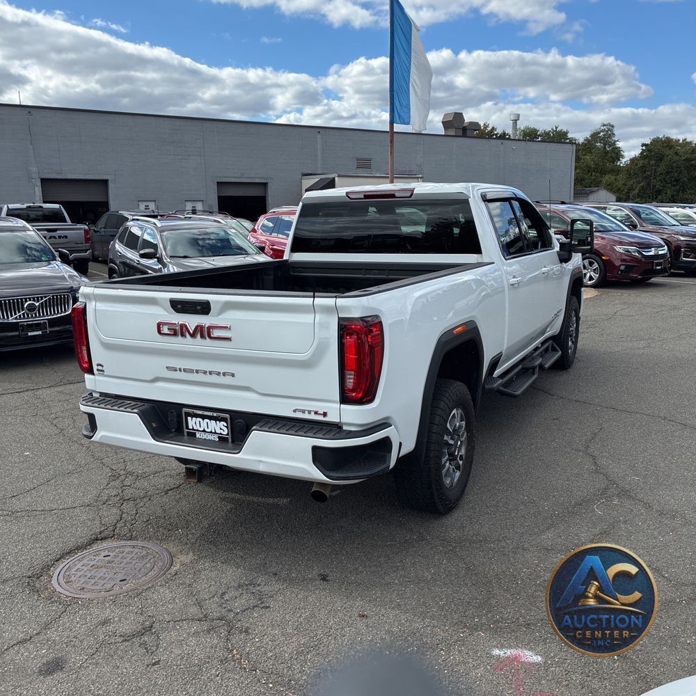 2023 GMC Sierra 2500HD AT4