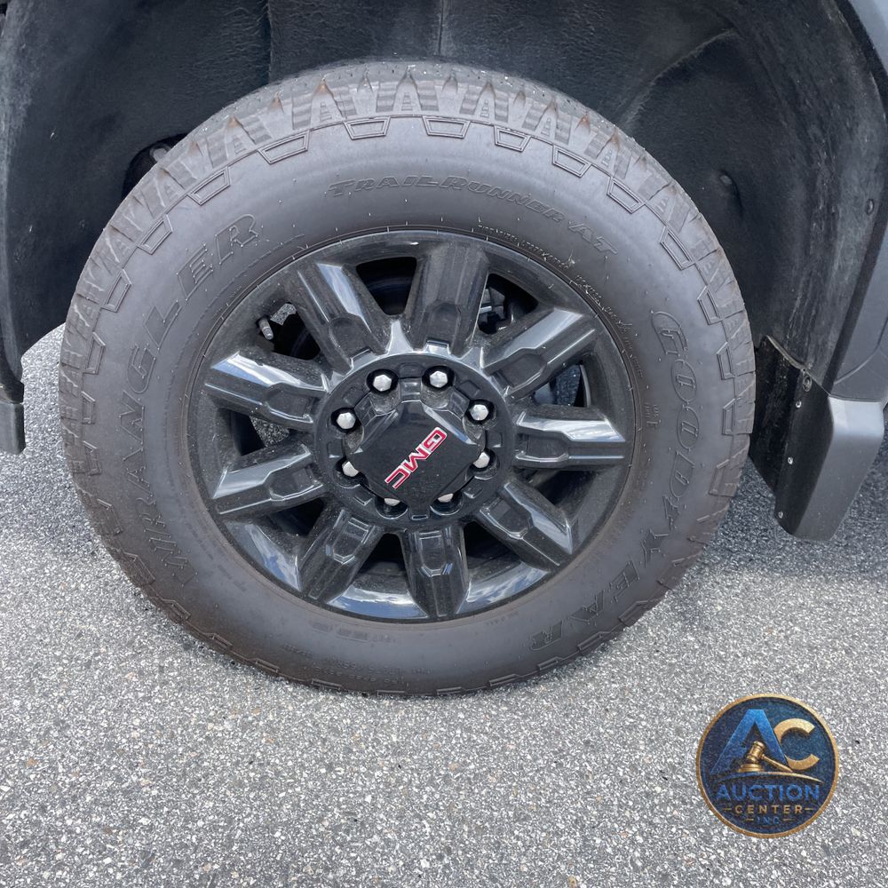 2024 GMC Sierra 2500HD AT4