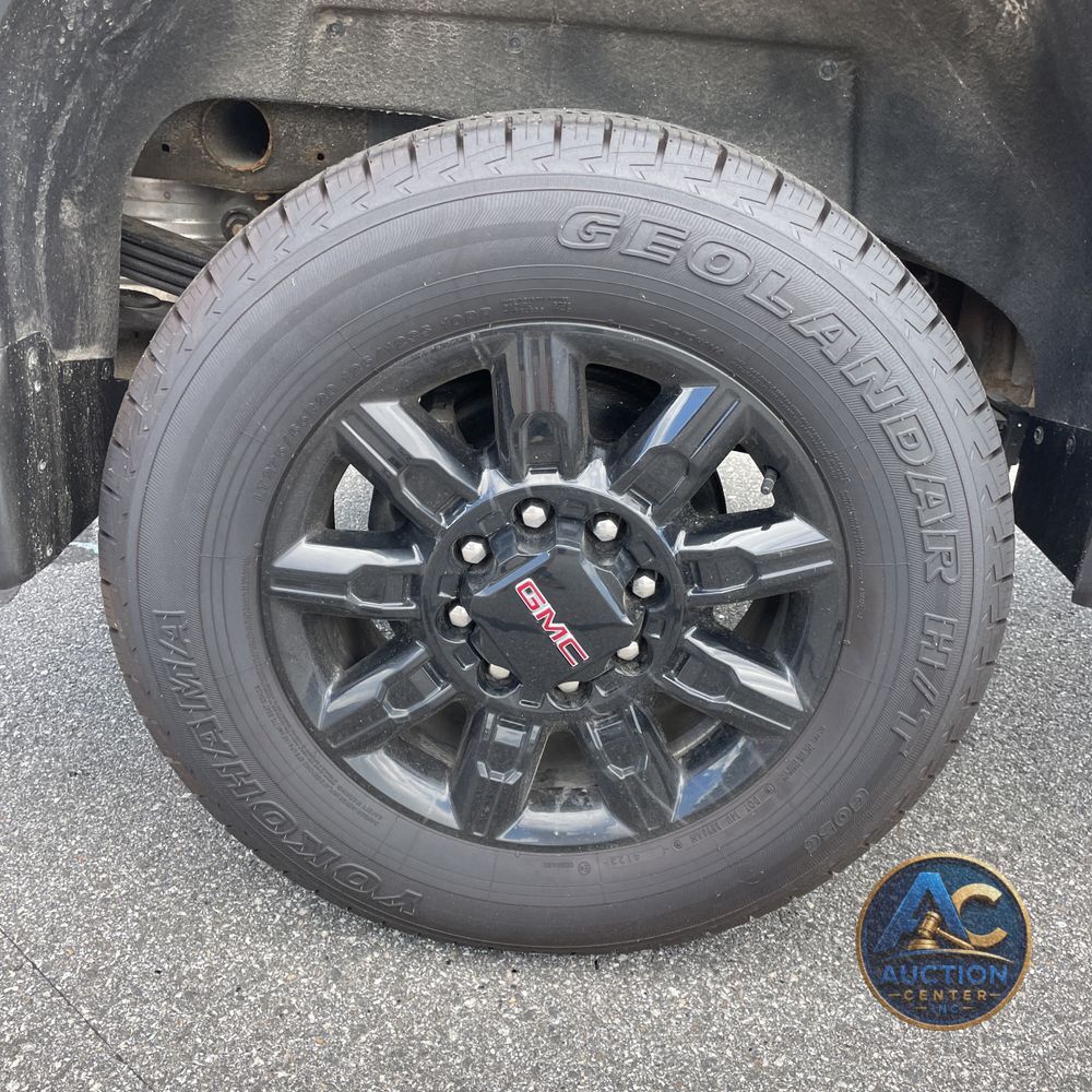2024 GMC Sierra 2500HD AT4