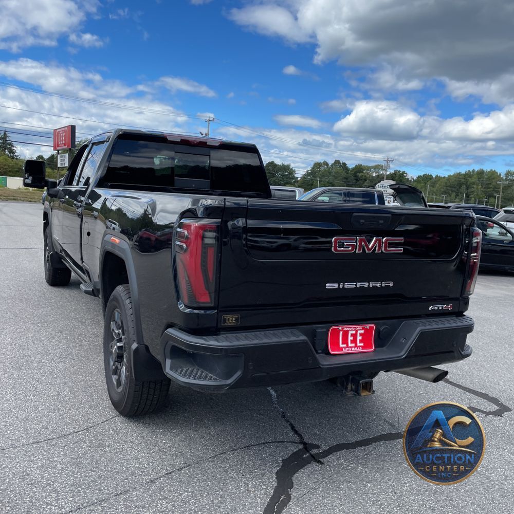 2024 GMC Sierra 2500HD AT4