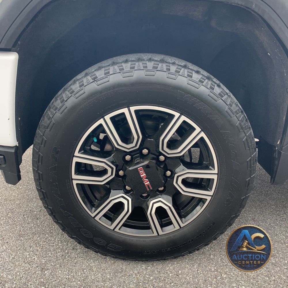 2022 GMC Sierra 2500HD AT4