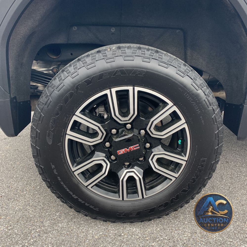 2022 GMC Sierra 2500HD AT4