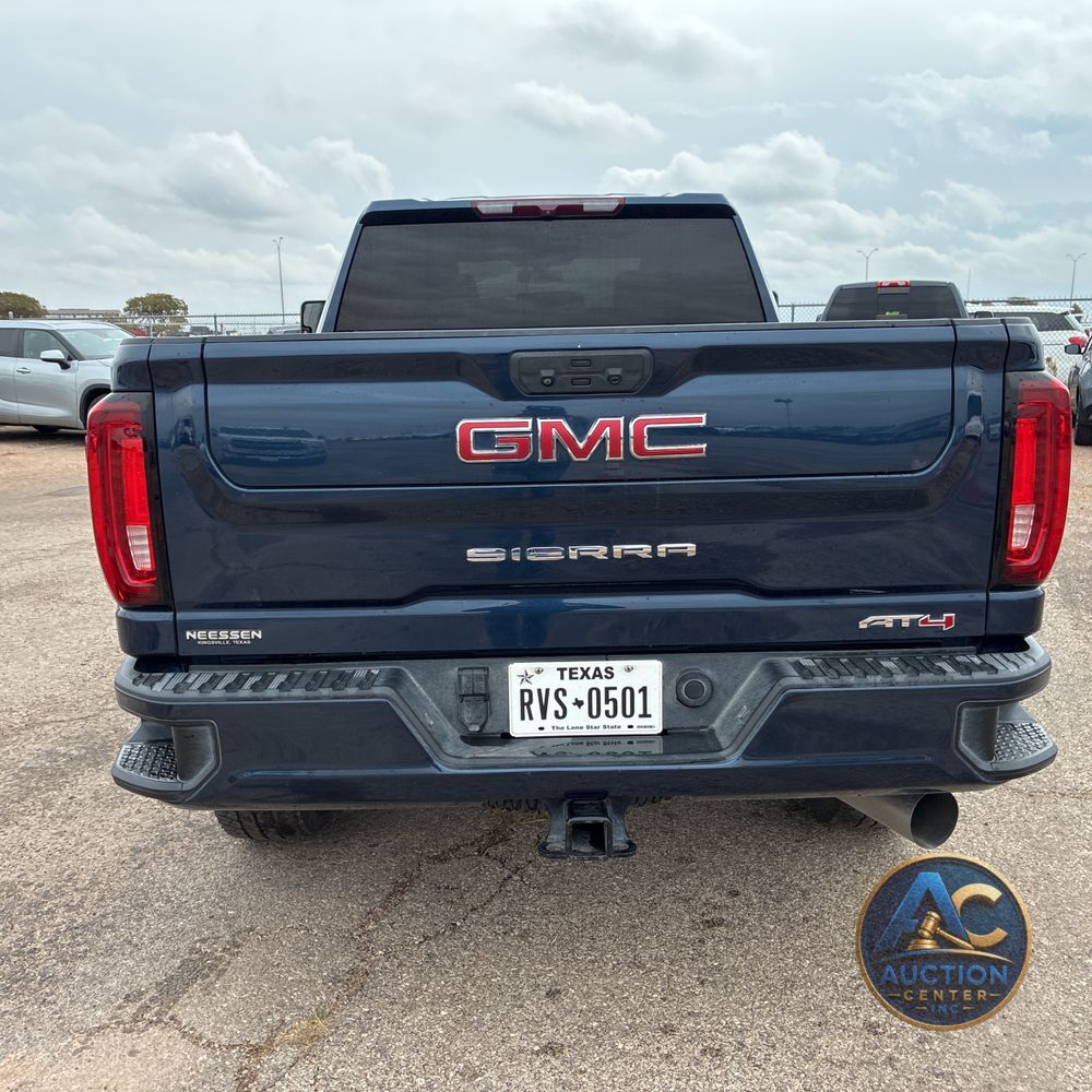 2022 GMC Sierra 2500HD AT4