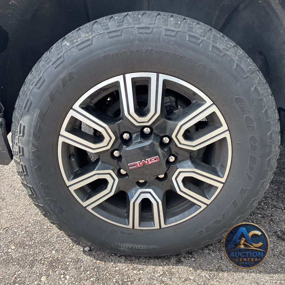 2022 GMC Sierra 2500HD AT4