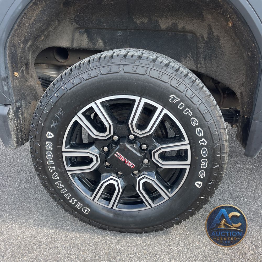 2023 GMC Sierra 2500HD AT4