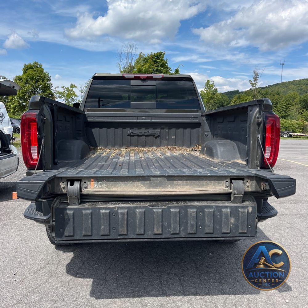 2023 GMC Sierra 2500HD AT4