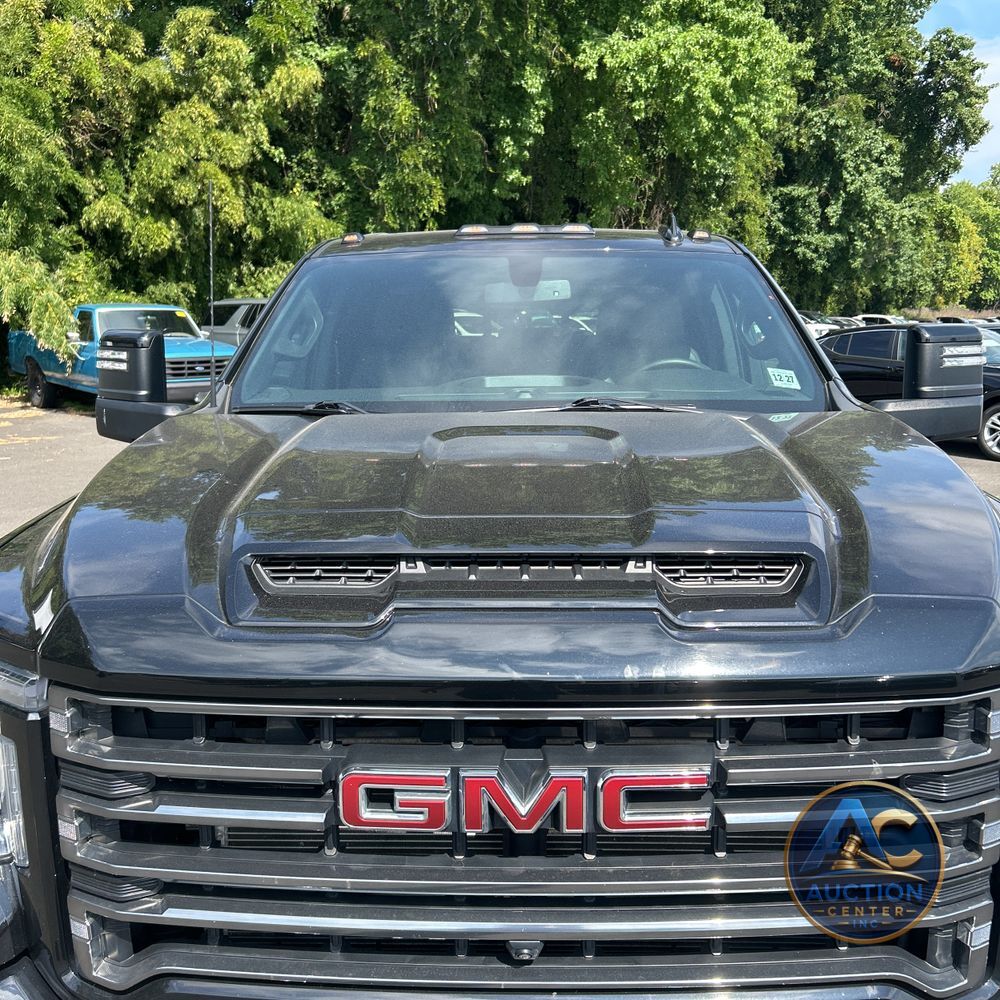2023 GMC Sierra 2500HD AT4