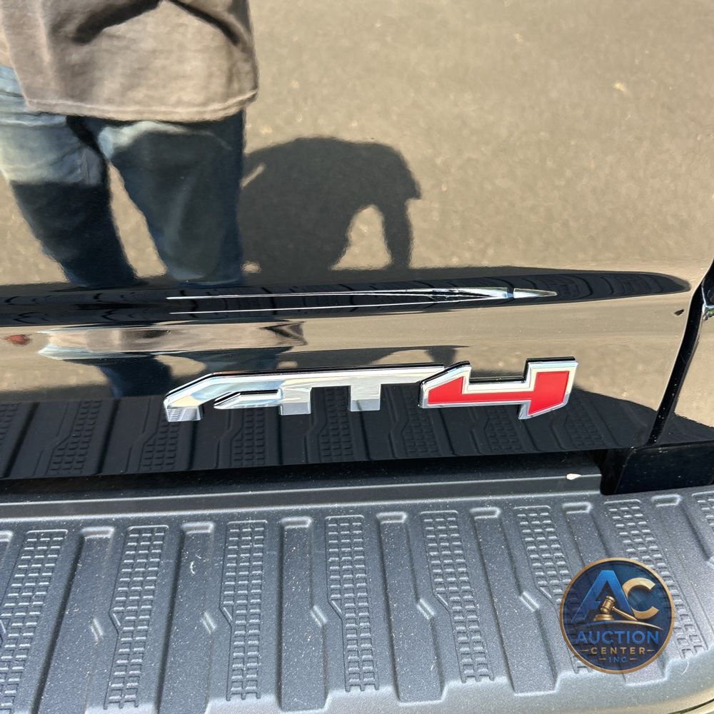 2023 GMC Sierra 2500HD AT4