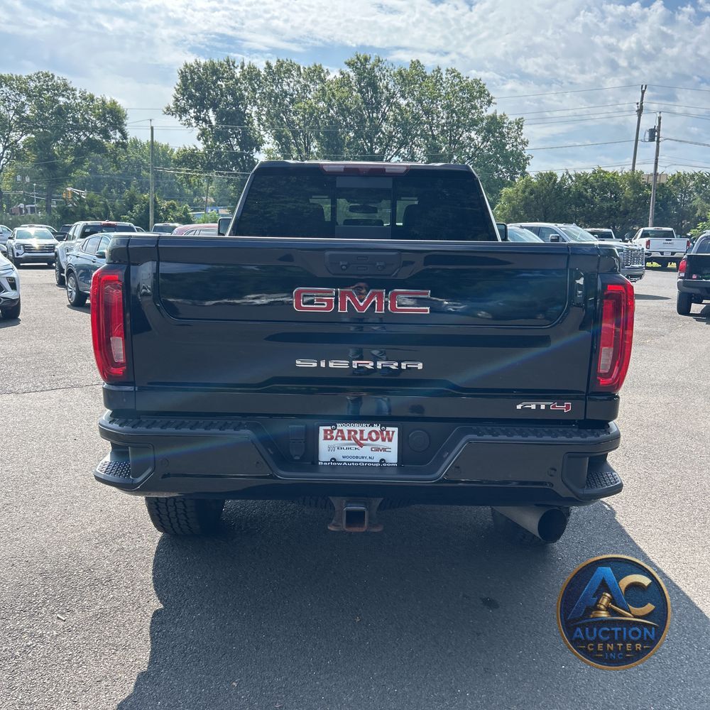 2023 GMC Sierra 2500HD AT4