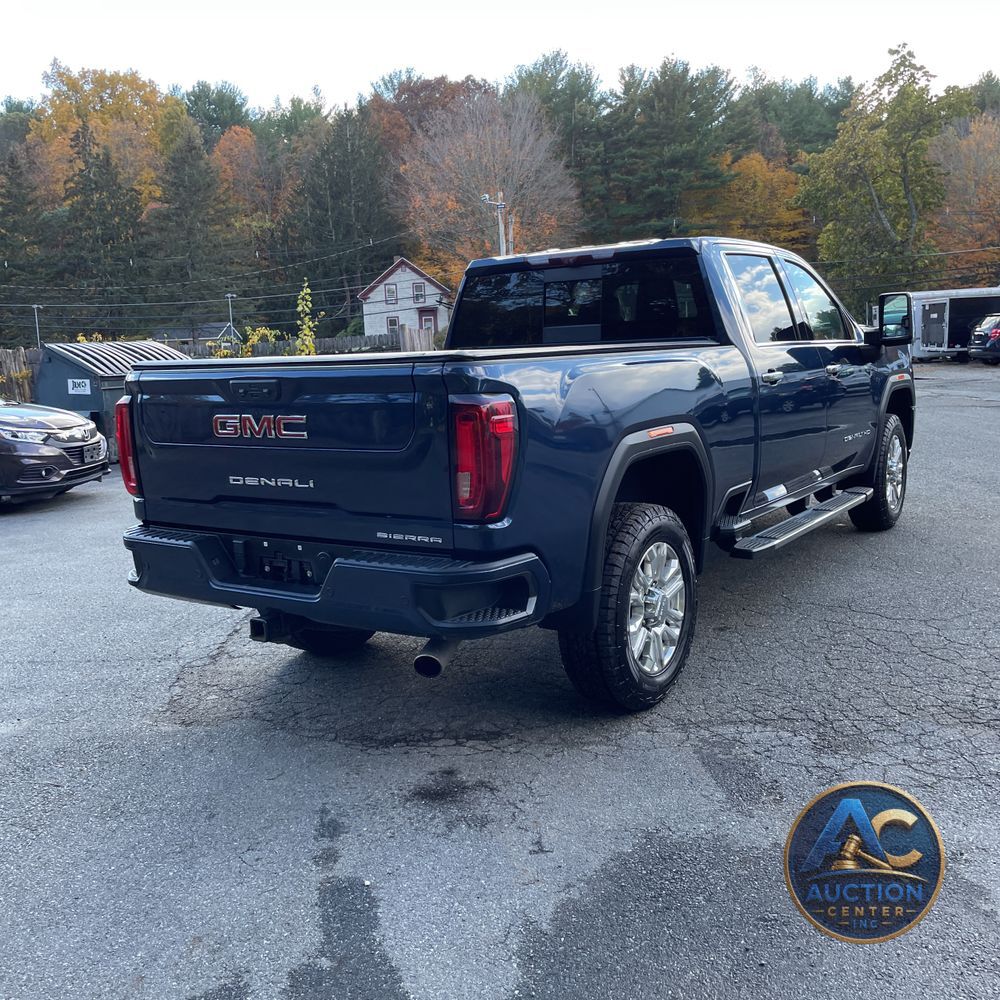 2022 GMC Sierra 2500HD Denali