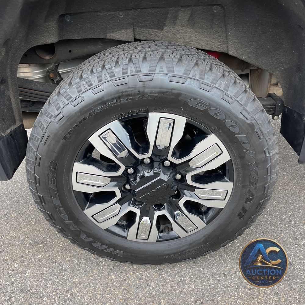 2024 GMC Sierra 2500HD Denali