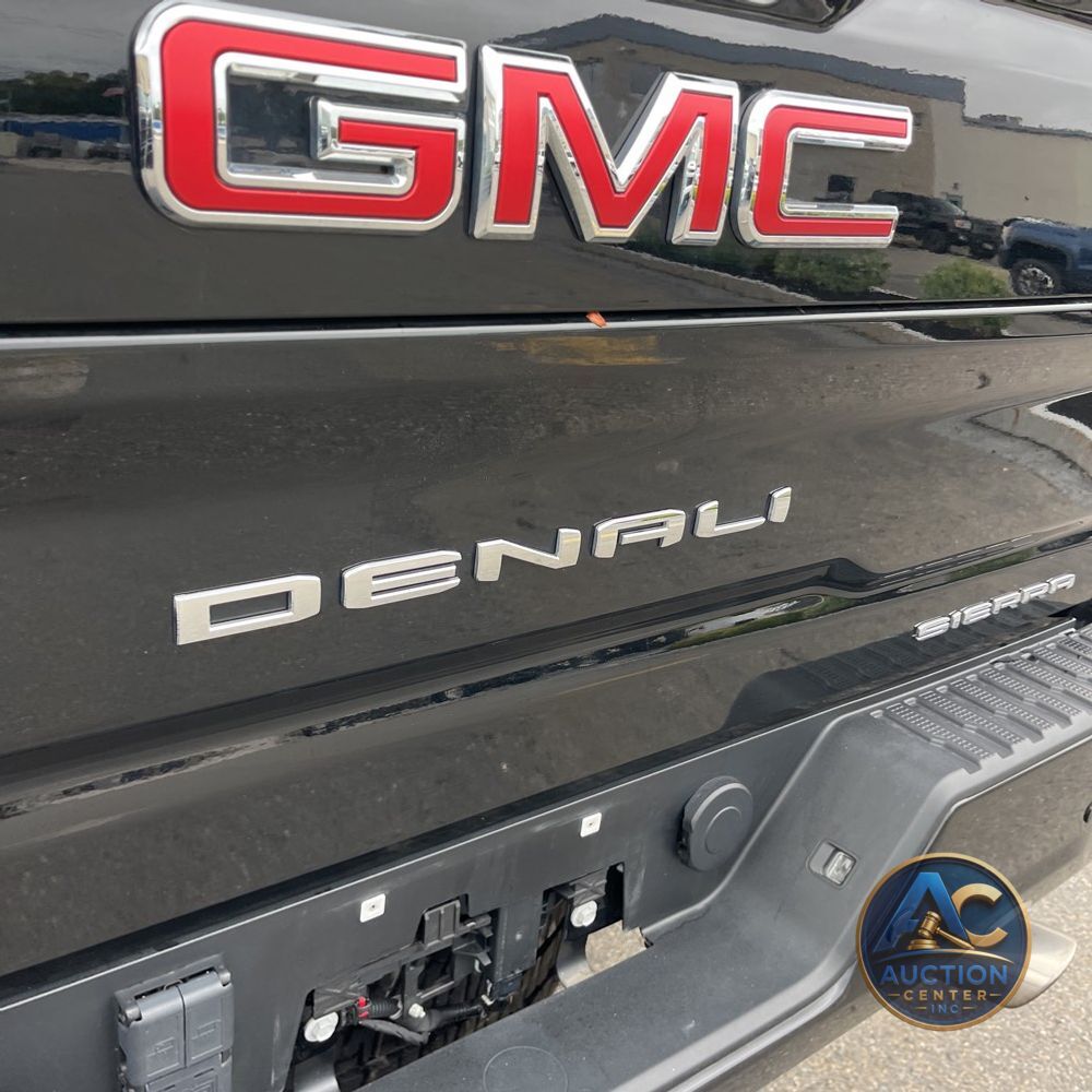 2024 GMC Sierra 2500HD Denali