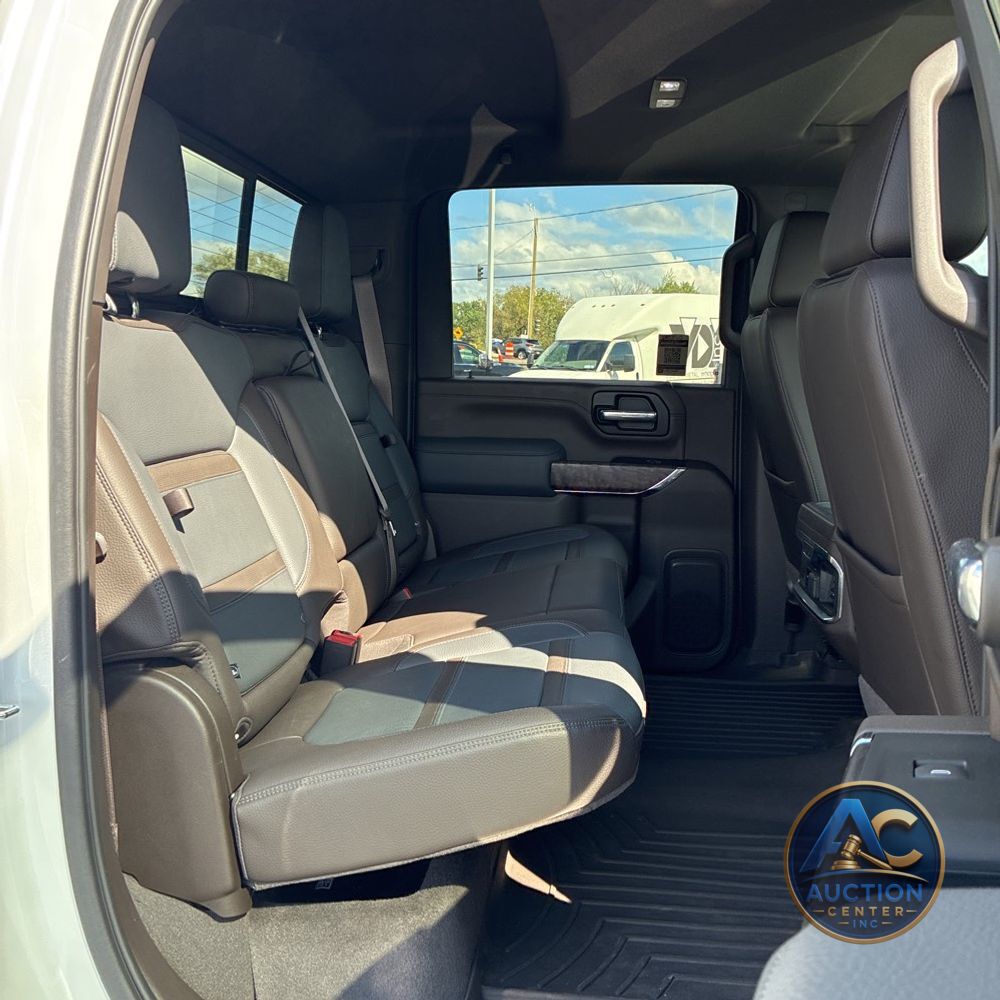 2023 GMC Sierra 2500HD Denali
