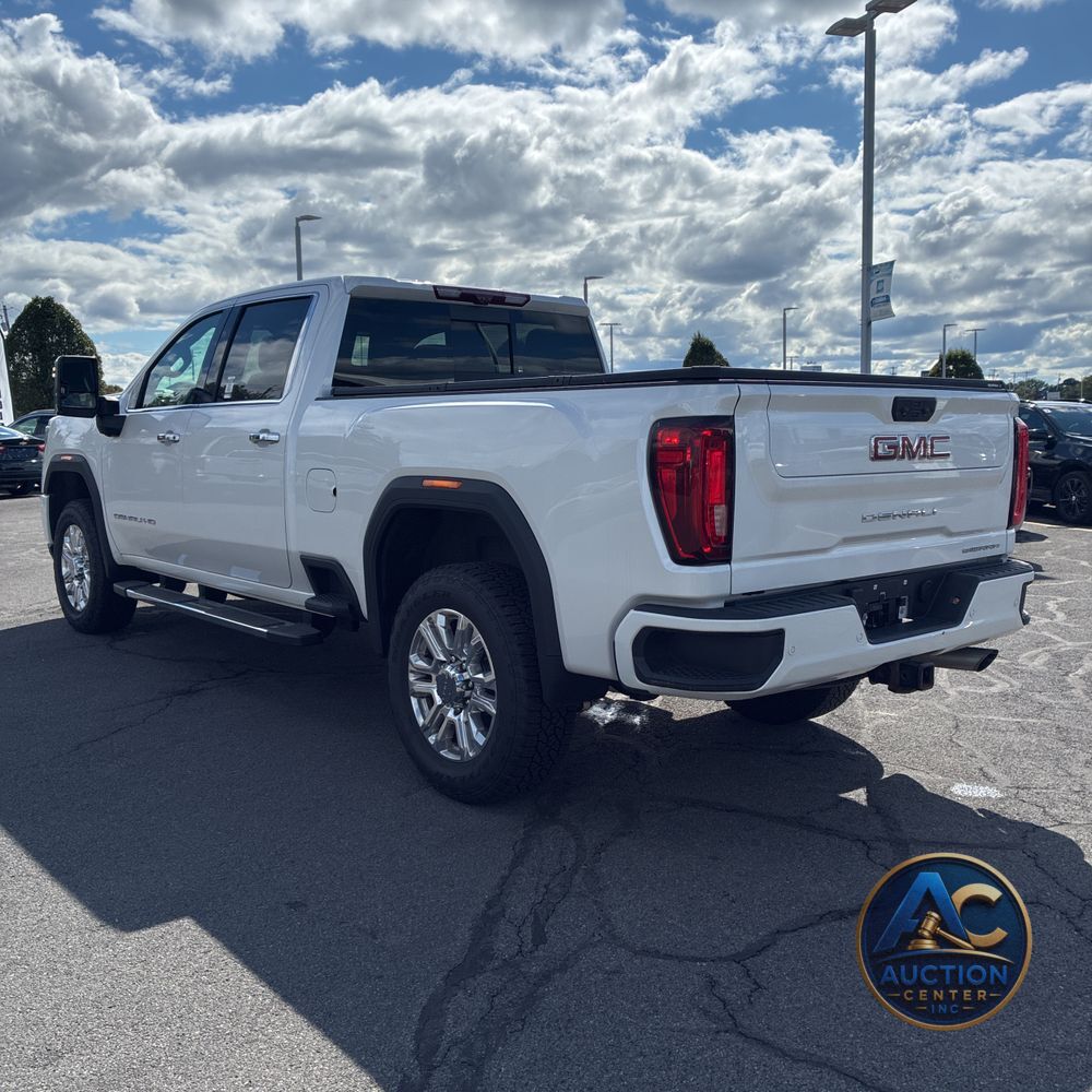 2023 GMC Sierra 2500HD Denali