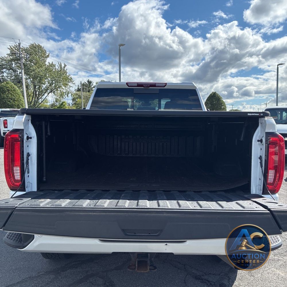 2023 GMC Sierra 2500HD Denali