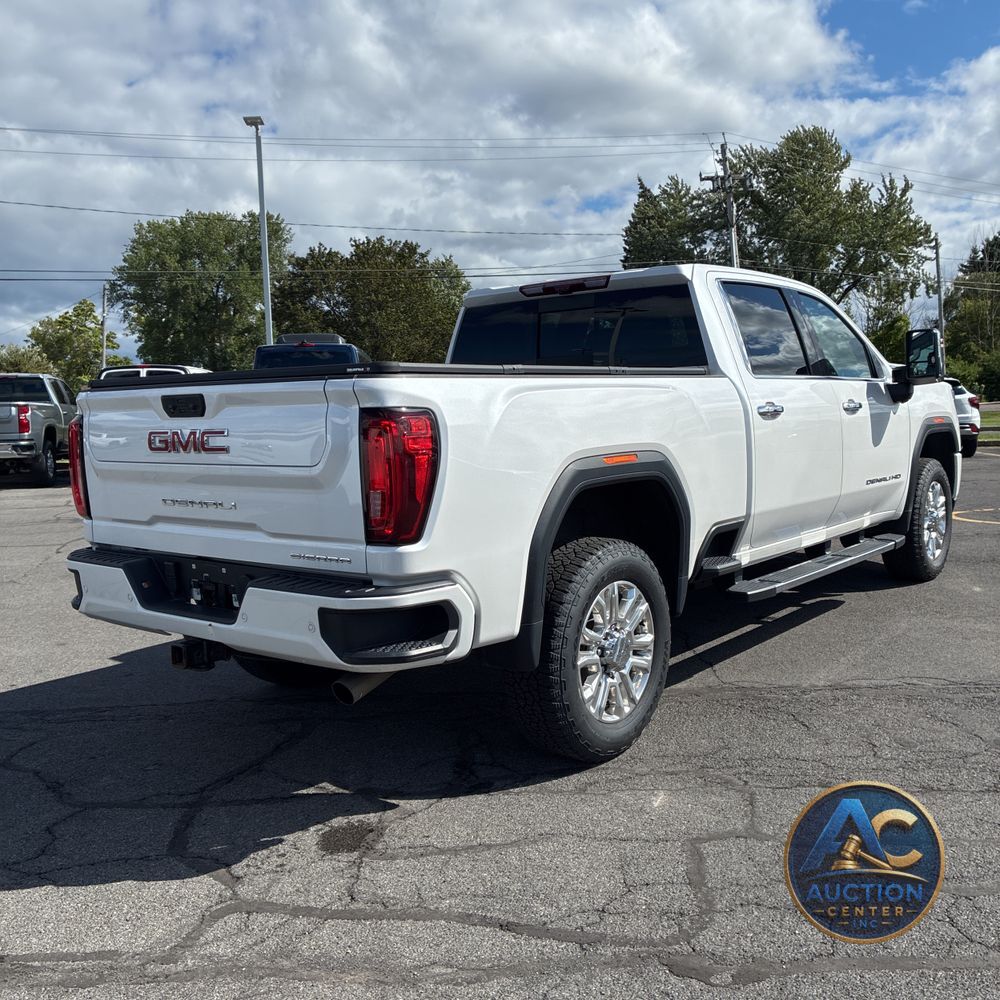 2023 GMC Sierra 2500HD Denali