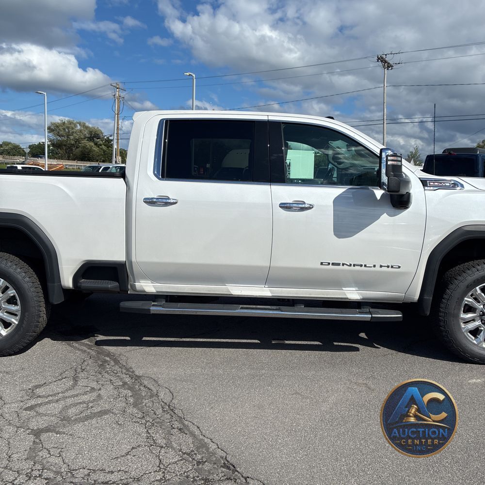 2023 GMC Sierra 2500HD Denali