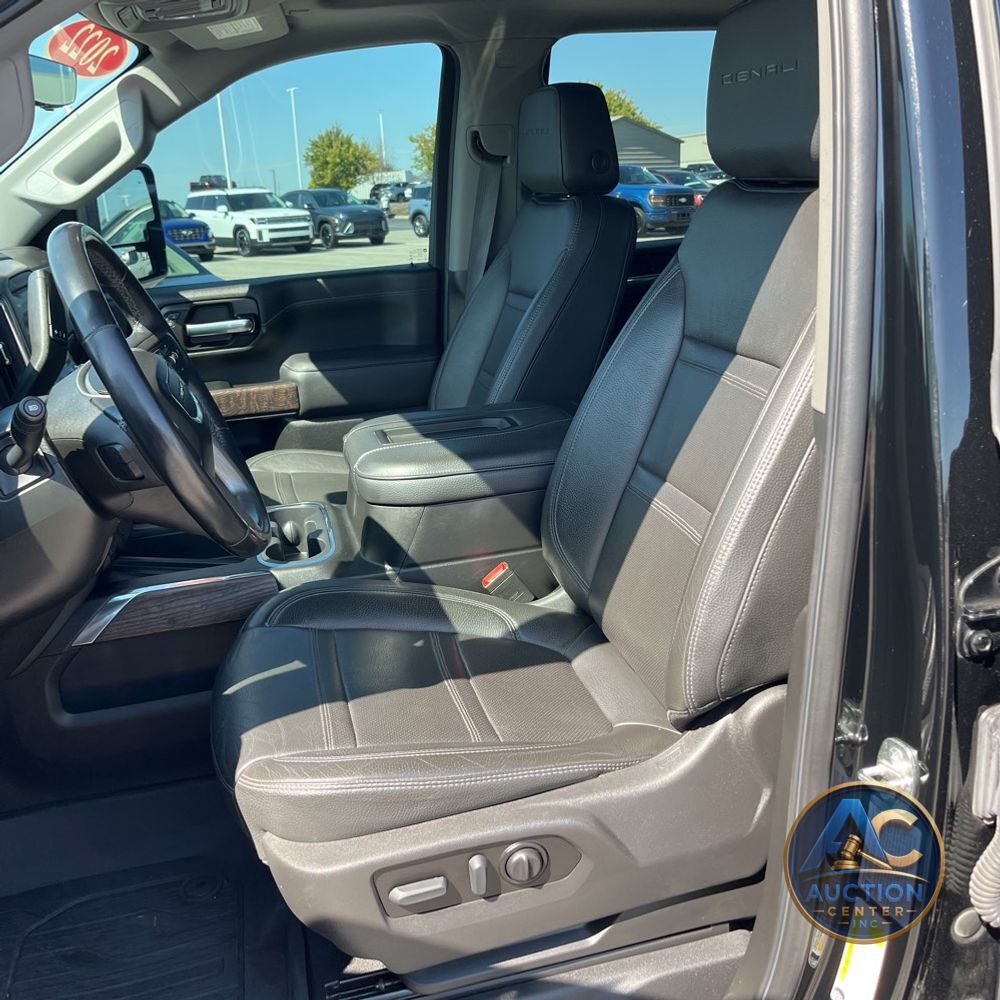 2022 GMC Sierra 2500HD Denali