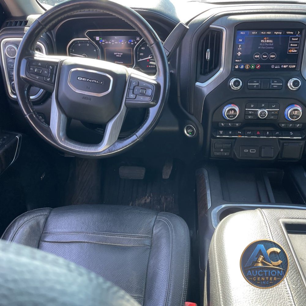 2020 GMC Sierra 2500HD Denali