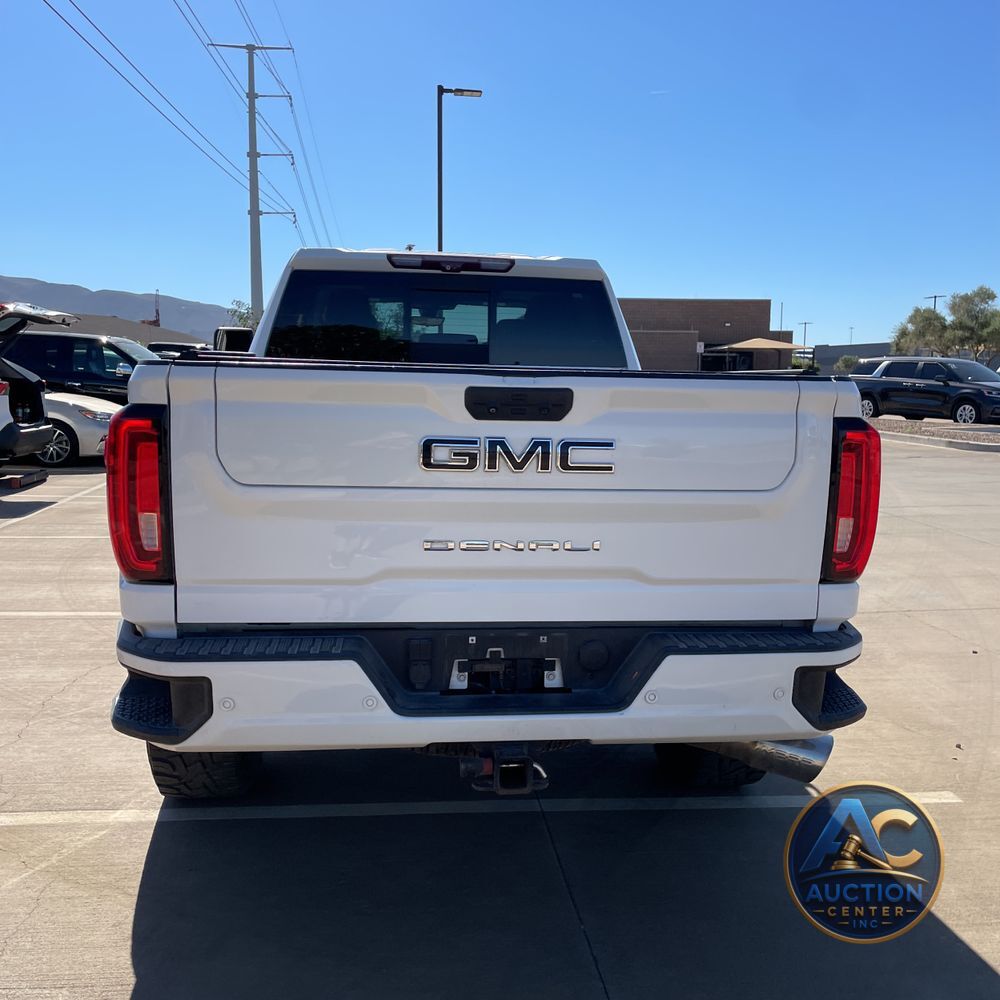 2020 GMC Sierra 2500HD Denali