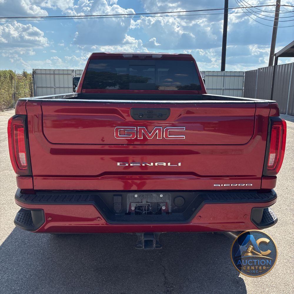 2022 GMC Sierra 2500HD Denali