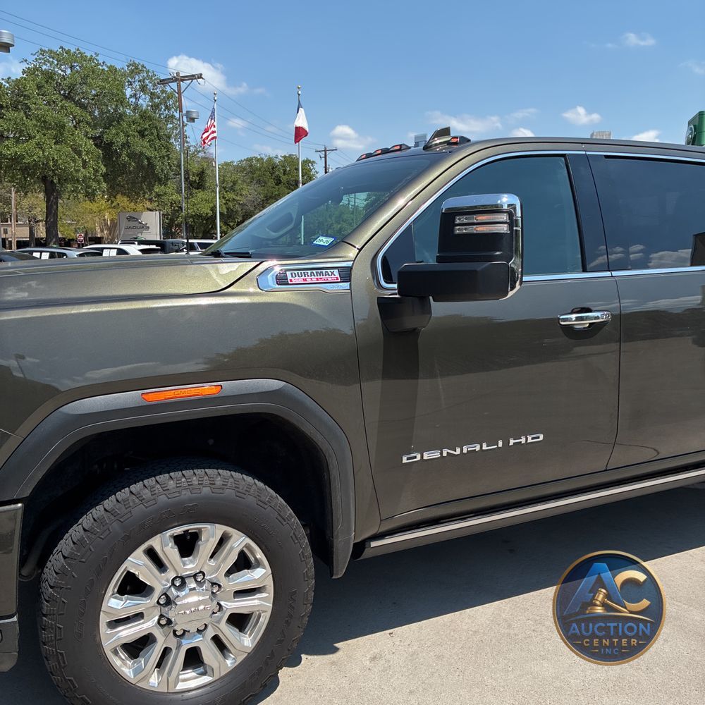 2023 GMC Sierra 2500HD Denali