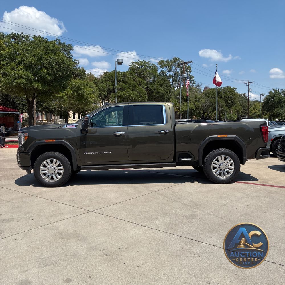 2023 GMC Sierra 2500HD Denali