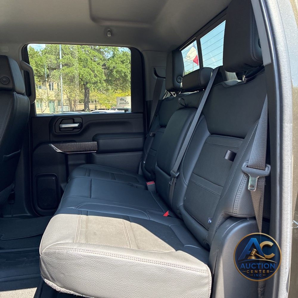 2023 GMC Sierra 2500HD Denali