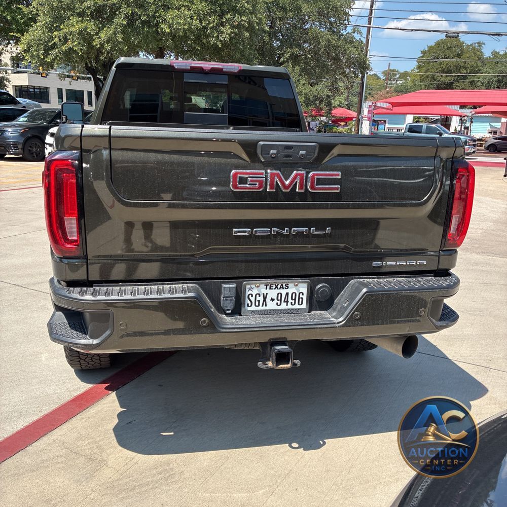2023 GMC Sierra 2500HD Denali